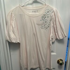 LOFT Cream Short Sleeve Tee